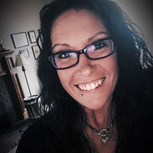 Meet your Posher, Meagan